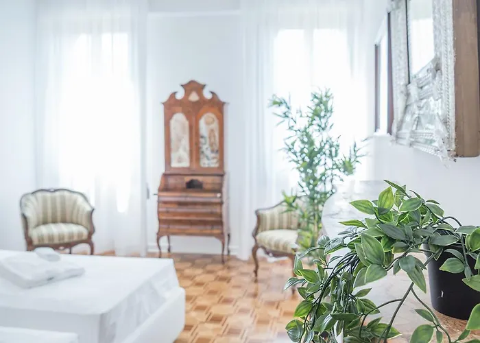 Апартаменты Luxury On Grand Canal By Wonderful Italy *